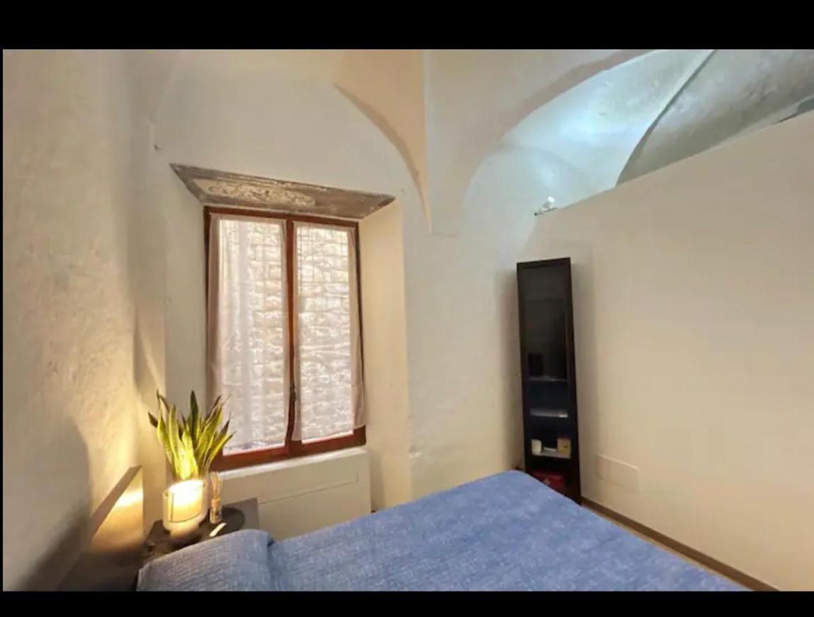 La Finestra Sul Borgo Bed & Breakfast Черво Екстериор снимка