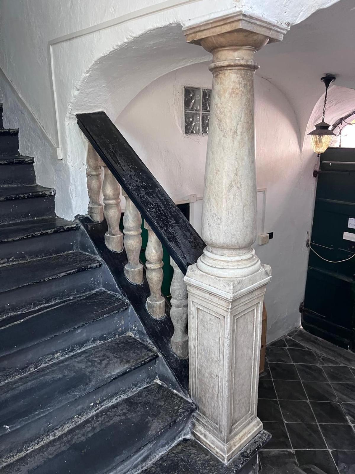 La Finestra Sul Borgo Bed & Breakfast Черво Екстериор снимка